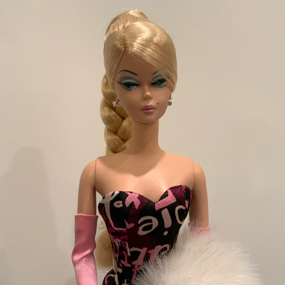Barbie 45th anniversary doll blonde